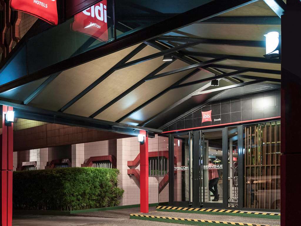Hotel Ibis Douala Exteriér fotografie
