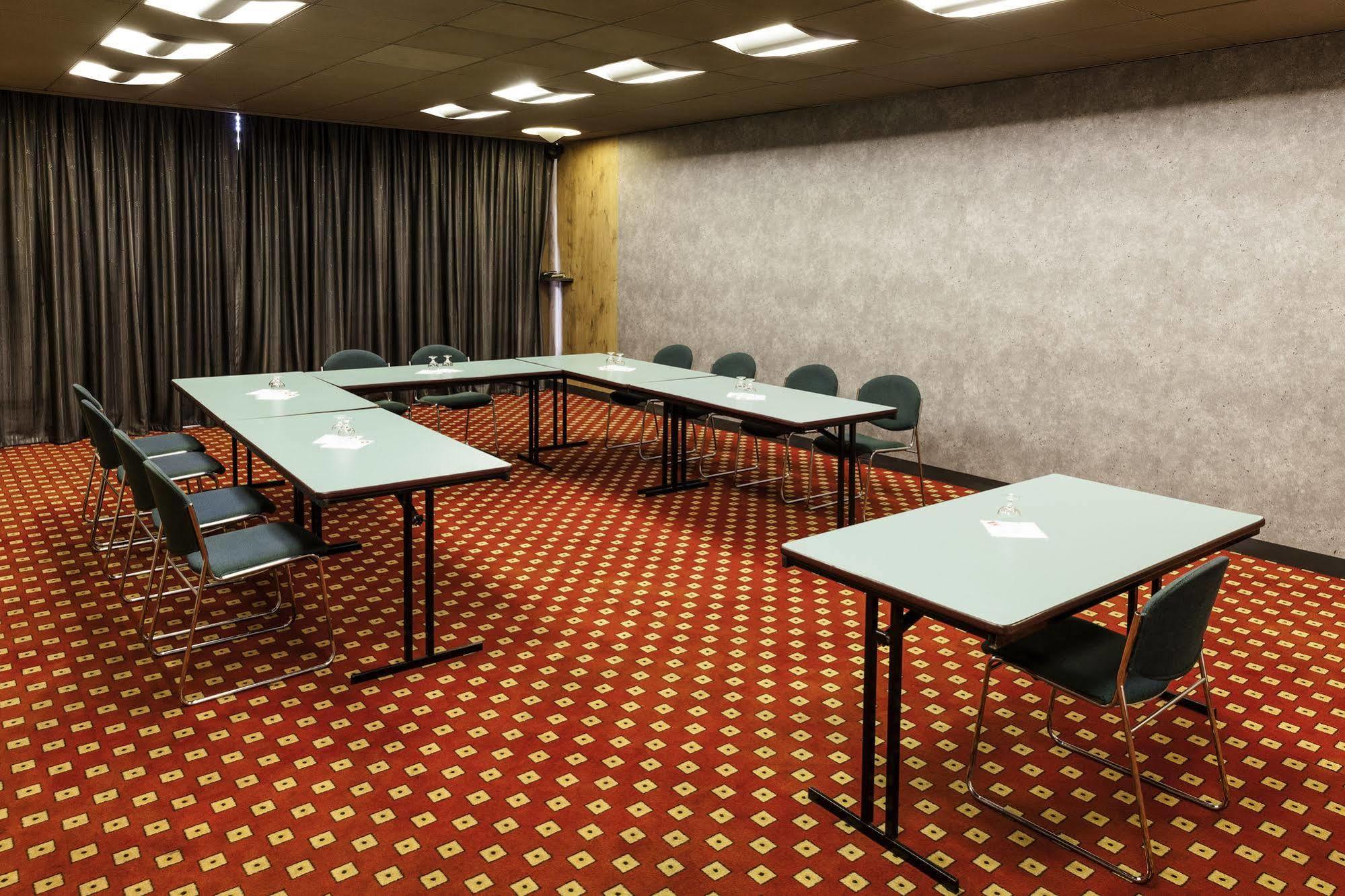 Hotel Ibis Douala Exteriér fotografie